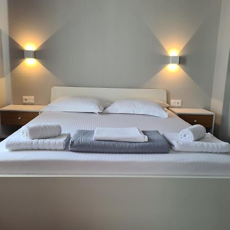 Red Rooms Tsimiski 60 Thessaloníki Ngoại thất bức ảnh