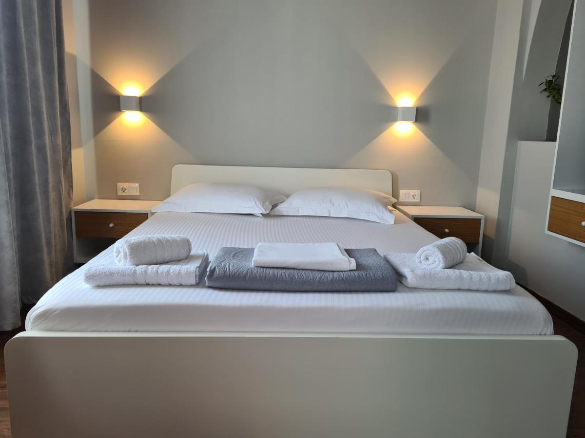 Red Rooms Tsimiski 60 Thessaloníki Ngoại thất bức ảnh