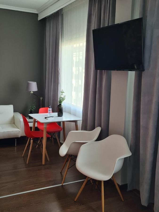 Red Rooms Tsimiski 60 Thessaloníki Ngoại thất bức ảnh
