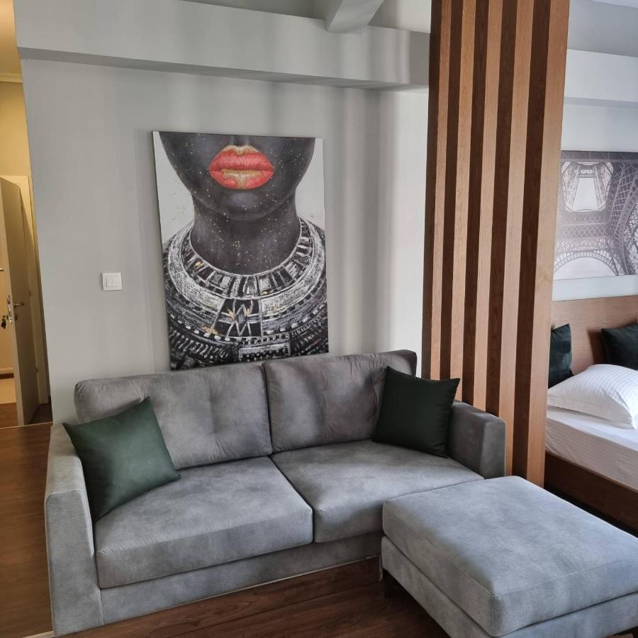 Red Rooms Tsimiski 60 Thessaloníki Ngoại thất bức ảnh