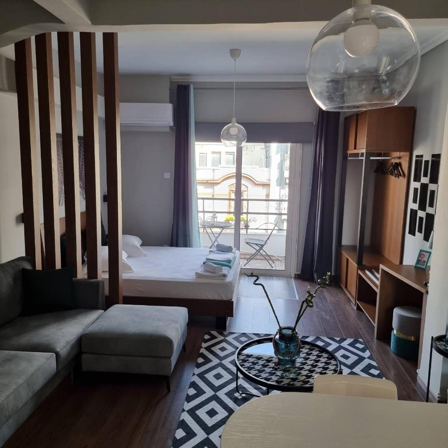 Red Rooms Tsimiski 60 Thessaloníki Ngoại thất bức ảnh